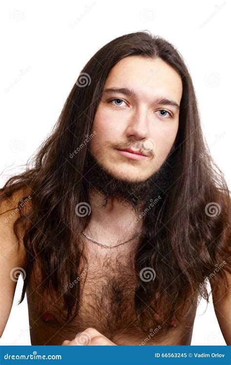 Homme Aux Cheveux Longs Barbu Avec Un Coffre Velu Image Stock Image Du Visage Brun 66563245