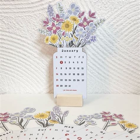 New Bloomy Flowers Desk Calendar Wooden Desk Calendar Wonderloom