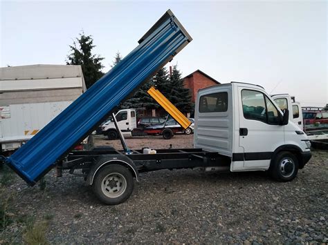 Iveco Daily C Km Nowa Zabudowa Wywrotka Na Strony Kiper