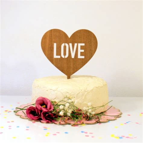 Cake Topper Coeur Love En Bois Modern Confetti