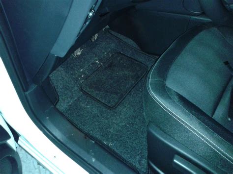 Ковры в салон и багажник — Nissan Qashqai (1G), 1,6 л, 2012 года ...