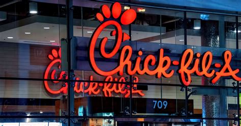 Chick-fil-A's new pizzas released this week as customers notice ...