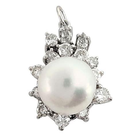 18 Kt Akoya Pearl White Gold Pendant 0 37 Ct Diamond Catawiki