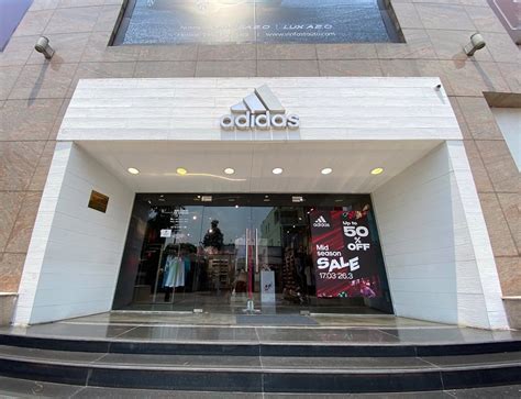 Adidas Vincom Plaza Bi N H A N S P Bi N H A