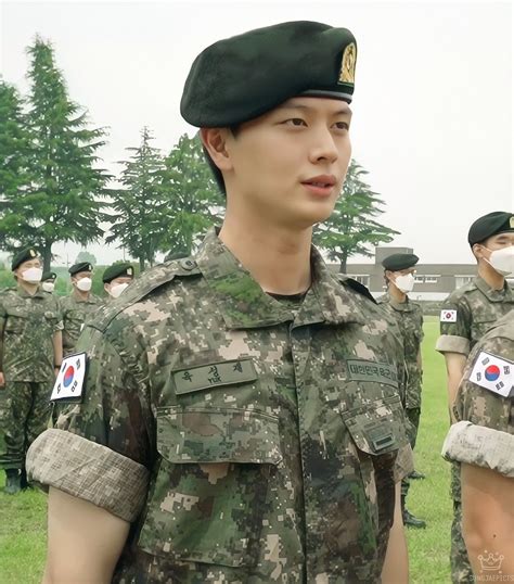 3 K Pop Idols Have Just Received High Praise For Their Military Service Koreaboo