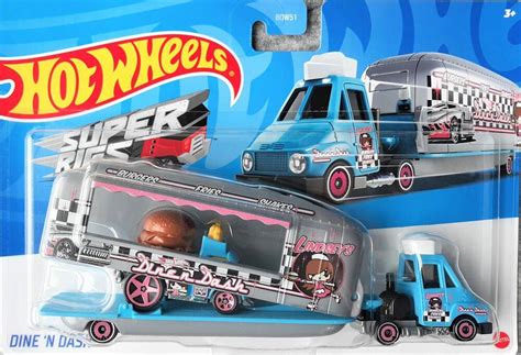 Hot Wheels Taşıyıcı Tırlar Dine n Dash BDW51 HMF90