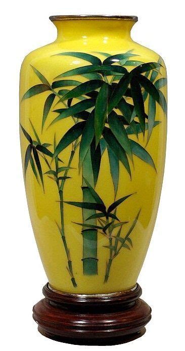 Pin By Lydia Van Alsenoy On Green And Yellow Japanese Vase Pottery