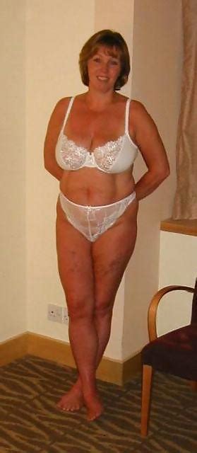 Porn Image Sexy Busty Mature Milf Jane A