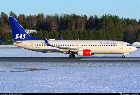 LN RRG SAS Scandinavian Airlines Boeing 737 85P WL Photo By Laszlo