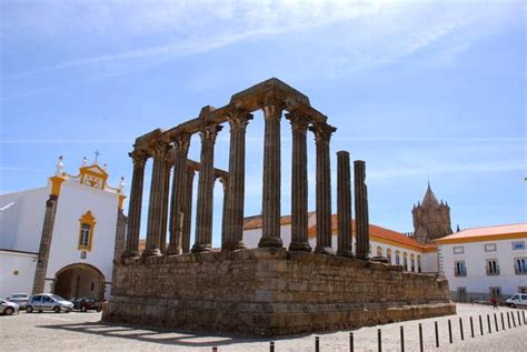 ePORTUGUÊSe MONUMENTOS TOMBADOS pelo Patrimônio da Humanidade EM