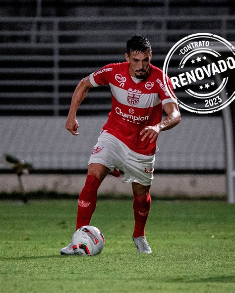 CRB anuncia novo reforço e confirma permanência de jogadores para 2023