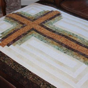 Log Cabin Christian Cross Cross Quilt Wall Hanging Multiple Sizes Pdf