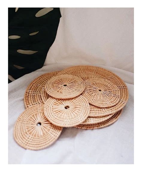 Natural Rattan Round Drink Coaster Set For Kitchen Hand Woven Buy