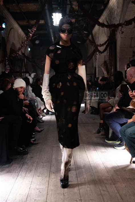 Maison Margiela Fashion Show Runway Couture Spring Summer 2024 Paris