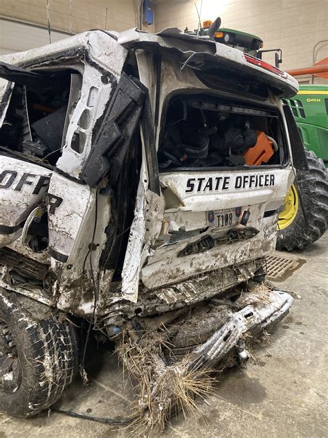 Iowa DOT officer treated, released after crash on I-29 near Onawa
