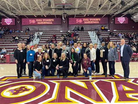 Iona University Celebrates 50 Years of Women’s Basketball | Iona University