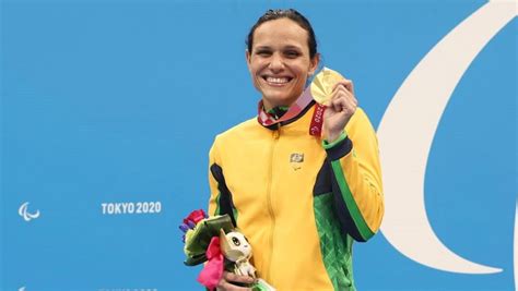 Carol Santiago conquista o 14º ouro do Brasil em Tóquio RC 8 32