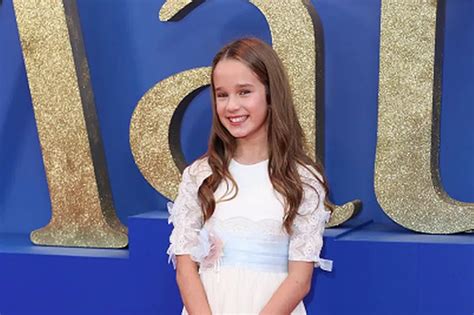 Matilda Star Alisha Weir Age Previous Roles And Past Late Late Toy