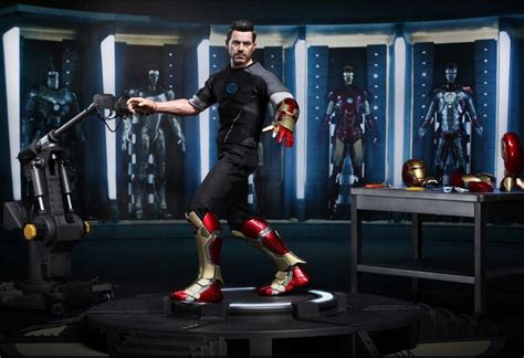 Hot Toys Iron Man 3 Tony Stark 16 Th Scale Limited Edition