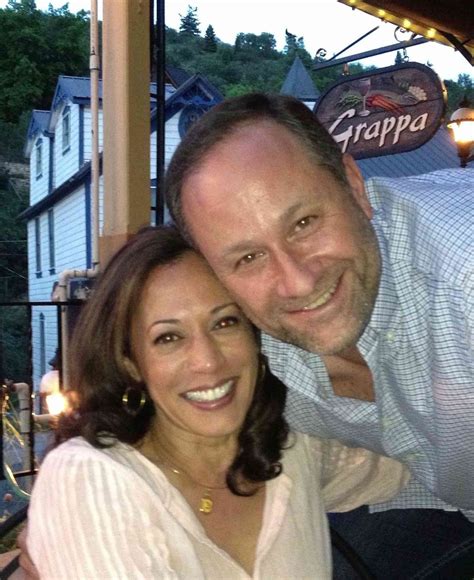 All About Kamala Harris Husband Second Gentleman Douglas Emhoff