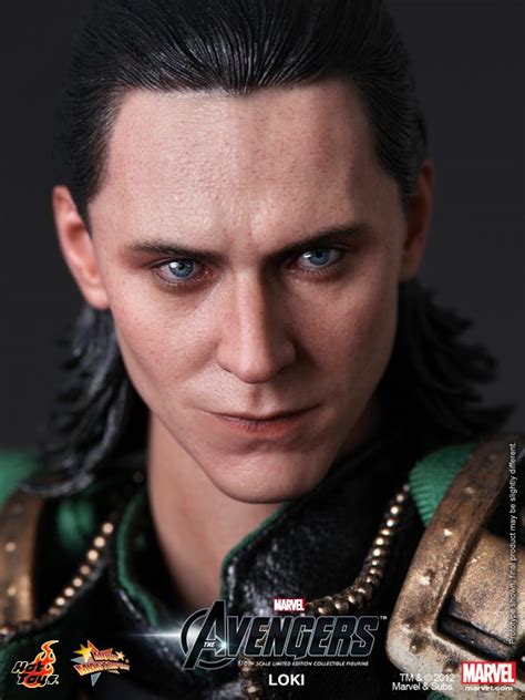 The Avengers Loki Figurine By Hot Toys Is Spookily Accurate The Reel Bits
