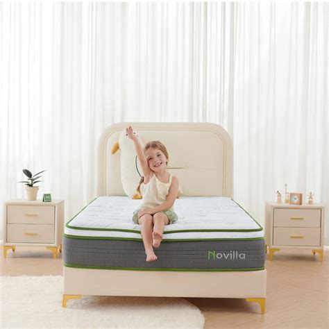 What Size Bed Do Two Twins Make A Guide To Combine Beds Novilla