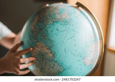 2 053 718 世界地理 图片库存照片3D 物体和矢量图 Shutterstock