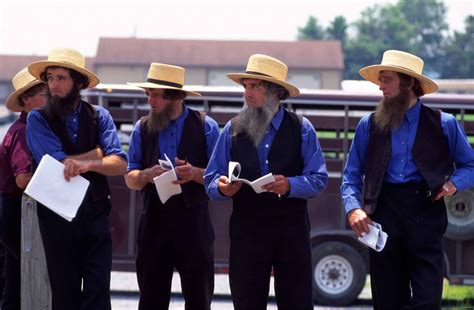 What Is The Amish Dress Code