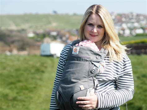 Getting out and about with a new baby: My Ergobaby 360 review - Fizzy ...