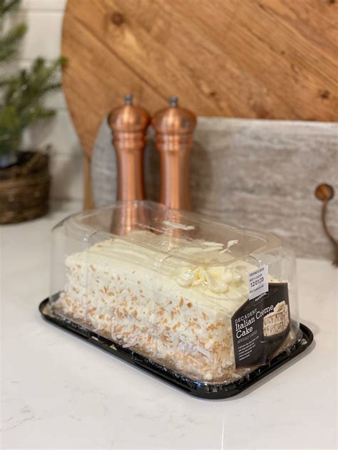 Naked Cake Hack Frosted Cranberries