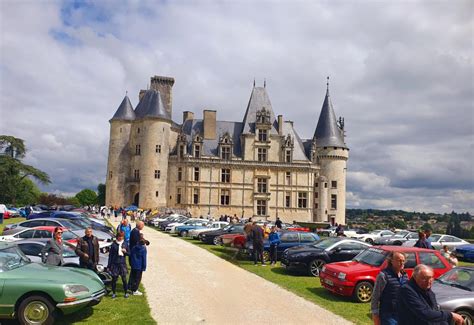 La Rochefoucauld En Angoumois Les Belles M Caniques Ont Fait Halte Au