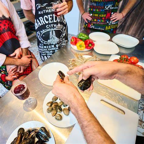 Barcelona Ultimate Paella Cooking Class With Tapas And Sangria Workshop