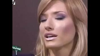 Presentar A Jovana Jankovic En Una Edici N Sexy Hot Legs Youtube Google Chrome