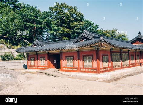 changgyeonggung Palace traditional architecture in Seoul, Korea Stock ...