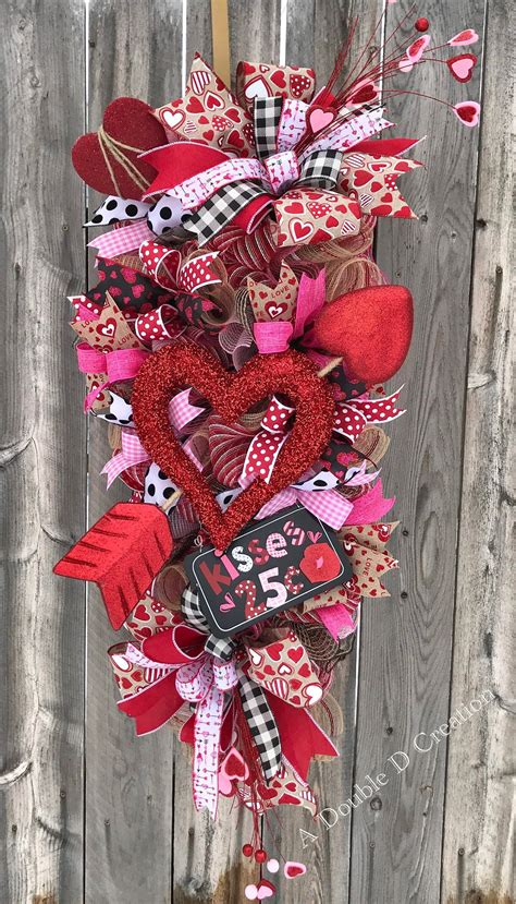 Valentines Day Wreath Valentines Day Swag Etsy Diy Valentines