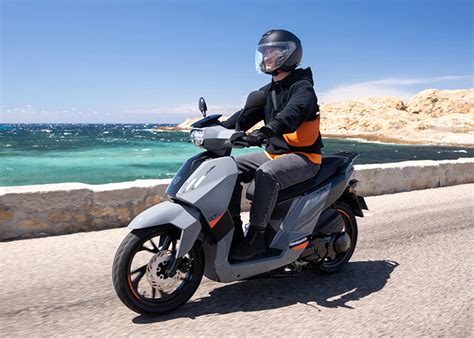 TWEET 125 FL GT Con ABS PEUGEOT Motocycles Italia