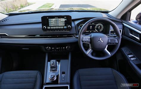 2022 Mitsubishi Outlander Aspire Interior PerformanceDrive