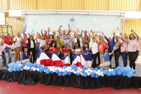 Exhiben Proyectos Y Productos En La Feria Curricular De La Regional