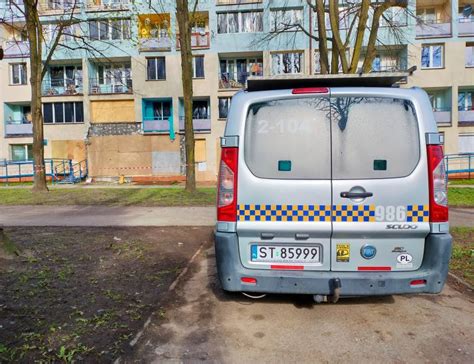 Ciąg dalszy działań na Ul Darwina Tychy Straż miejska