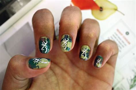 Camo Nails With Browning Logo Want Camo Nails Country Nails