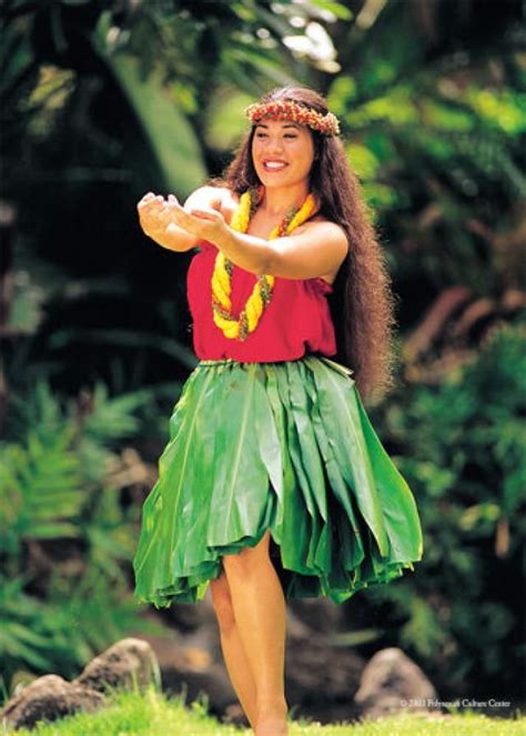 The Top 10 Reasons To Visit Hawaii Hawaiian People Hula Dancers