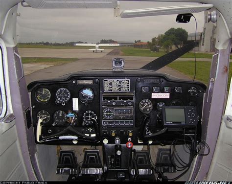 Cessna 150 aircraft picture | Cessna 150, Cessna, Aviation