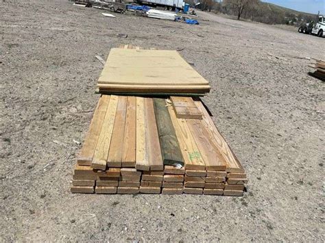 2x4 2x6 Lumber Pressed Wood Boards Prime Time Auctions Inc