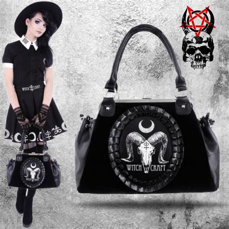 Restyle Gothic Ram Skull Witchcraft Black Velvet Cameo Kiss Lock Handbag This Beautiful High