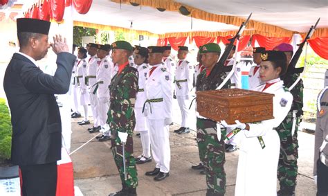 Penjabat Gubernur Papua Selatan Kukuhkan 41 Anggota Paskibraka Surya