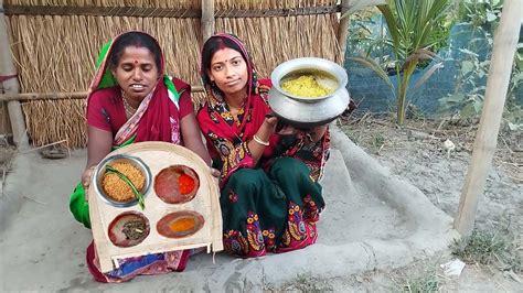 বিকালা কিছু ভালো না লাগলে এভাবে বাড়িতে খিচুড়ি বানিয়ে খেতে পারেন সেই