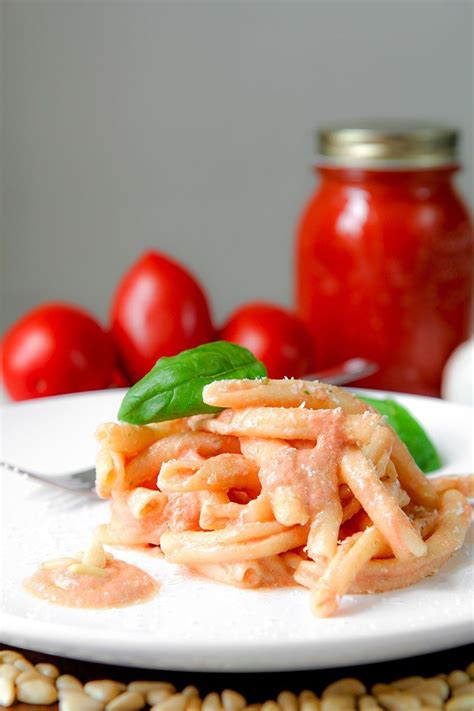 Ricotta Cheese Pasta With Tomato Sauce Basil And Pine Nuts Recipe In 2020 Tomato Sauce