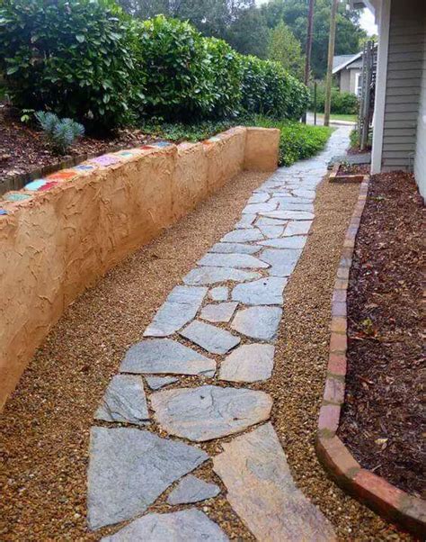 33 Flagstone And Gravel Walkway Ideas