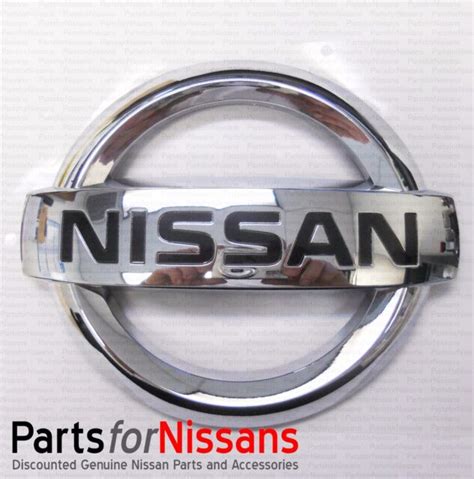 Genuine Nissan 2004 2015 Titan Armada Front Grille Emblem New Oem Ebay