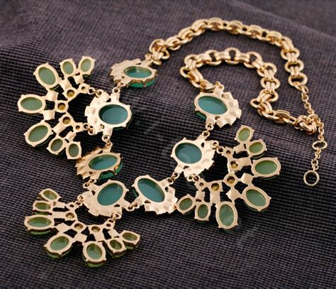 Buy Wholesale Luxury Blue Crystal Alloy Gemstone Flower Pendant Choker